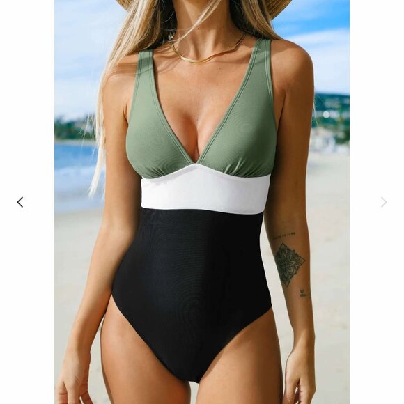 NWT Cupshe Alegria Colorblock V-Neck One-Piece Swimsuit Size Small‎ - Picture 5 of 5
